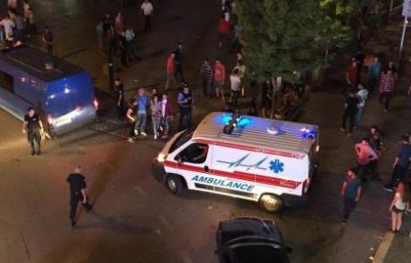 V Prištini v paniki po streljanju poškodovanih 42 ljudi