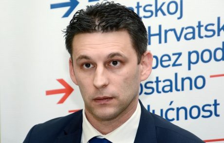 Most sprožil parlamentarni postopek za razglasitev hrvaškega gospodarskega pasu v Jadranu