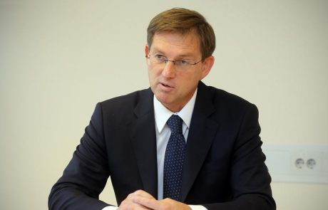 Miro Cerar se zaradi okvare falcona ne bo mogel deležiti podnebnega vrha v Parizu