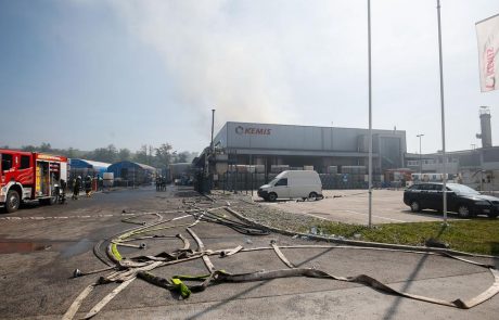 V potoku katastrofa, kako onesnažena so tla po požaru v Kemisu?