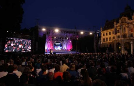 Na državni proslavi ob 25. obletnici osamosvojitve tudi predsedniki sosednjih držav in Nemčije