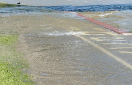 Velika količina dežja povzročila nekaj težav tudi v okolici Maribora