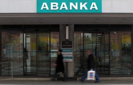 Abanka bo hčerinsko družbo Aleasing prodala Banki Sparkasse