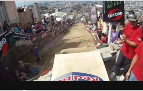 VIDEO: Najbolj nor downhill, kar ste jih videli