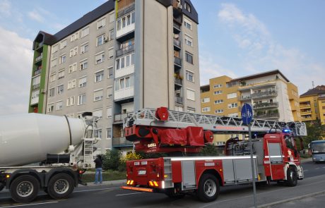 Gasilci posredovali zaradi uhajanja plina