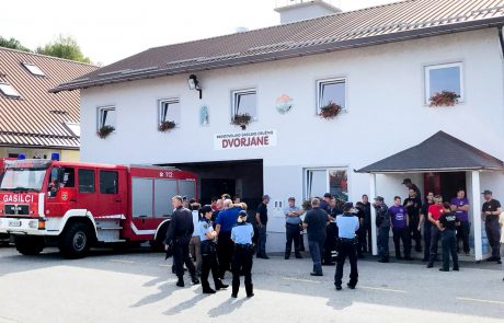 VIDEO: Sirena naznanila evakuacijo, zdaj gre zares