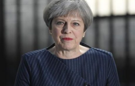 Theresa May napovedala predčasne volitve