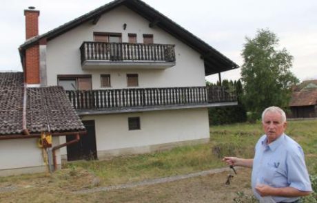 FOTO: Osebni natakar Jamesa Bonda bo v Sloveniji ostal brez vsega