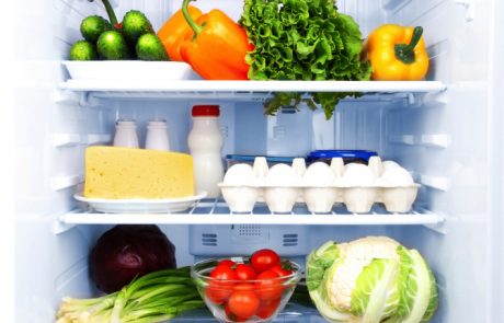 7 živil, ki bi jih morali vedno imeti v hladilniku