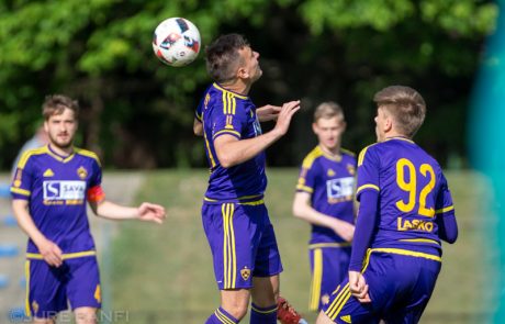 FOTO: Nogometaši NK Maribor B prvaki pet krogov pred koncem