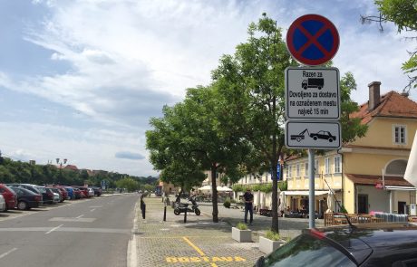 Na Lentu pred Hišo Stare trte ni več mogoče parkirati