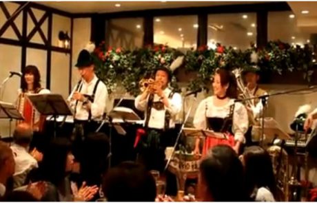 Japonski bend poje slovenske narodne pesmi!