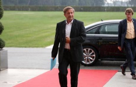 Erjavec pričakuje zaradi Melanie Trump lažjo dostopnost, ne pa odpustkov