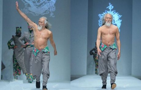 79-letni maneken zasenčil vse mlajše lepotce