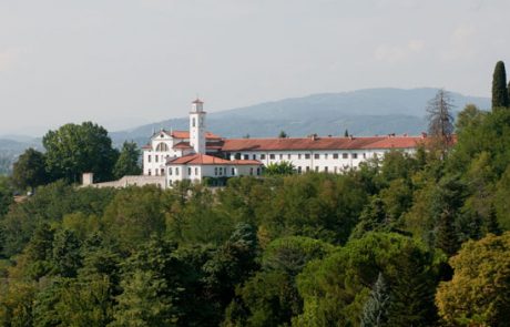 Francozi bi v Sloveniji pokopane Burbone prepeljali v Francijo