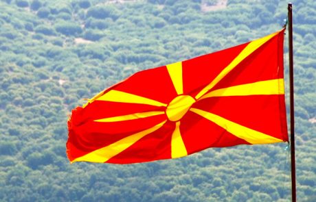 Juncker: Makedonija pri približevanju EU na dobri poti