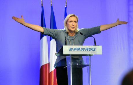 Marine Le Pen se začasno odpoveduje vodenju Nacionalne fronte