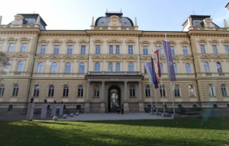 Mariborska univerza mora zaposlenim izplačati štiri milijone evrov