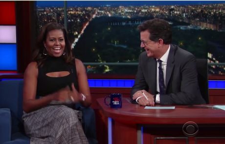 Kako Michelle Obama imitira svojega moža enostavno morate videti