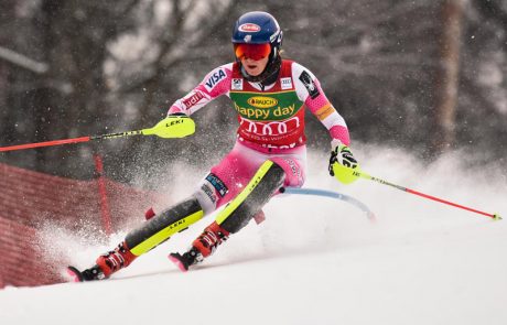 Shiffrinova v vodstvu, Bucikova in Ferkova v finalu