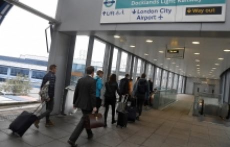 Letališče v Londonu zaprto zaradi bombe