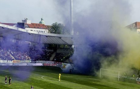 Derbi: Maškare bodo ostale pred vrati, izbrali bodo vijolč’nega bojevnika