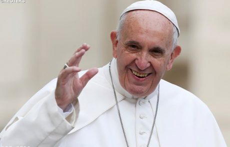 Papež Frančišek: Najbolj priljubljen svetovni voditelj