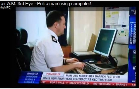 VIDEO: Kako policaj tipka na računalnik?