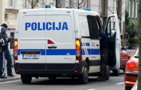 Mariborski pravosodni policisti bodo zapornike prevažali z novimi vozili