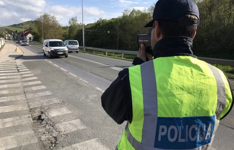 Vozniki pozor! Mariborski policisti poostreno nad prehitre voznike