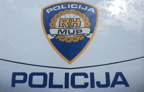 Policija molči: sredi mesta streli, sprehajalec našel truplo