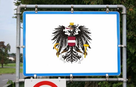 V Avstriji februarja sproščanje omejitvenih ukrepov