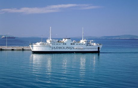 Ladijske vozovnice za hrvaško Jadrolinijo boste od sedaj lahko kupili preko mobilne aplikacije