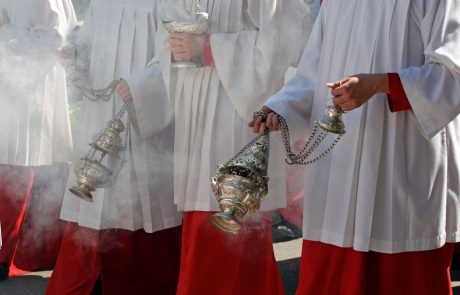 Slovenska katoliška cerkev spet zagovarja prepoved splava