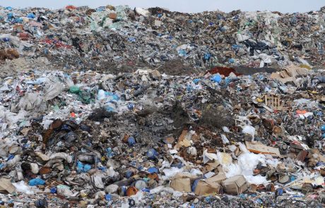 Slovenci vsako leto proizvedemo več smeti, namesto da bi trend obrnili