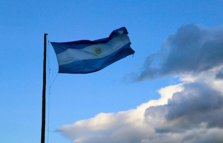 V Argentini razpravljajo o legalizaciji umetne prekinitve nosečnosti