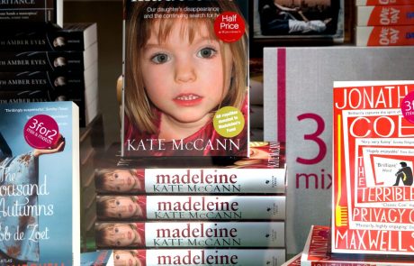 Deset let po ugrabitvi Madeleine McCann spregovorila njena varuška