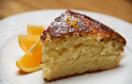 RECEPT: Aromatičen pomarančni kolač