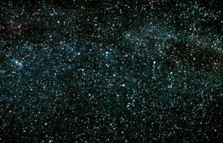 Prihaja nočni spektakel na nebu: meteorski roj Geminidi bo dosegel svoj vrhunec