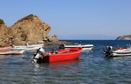 V Sredozemskem morju pred obalo Grčije so danes zabeležili potres z magnitudo 5,8