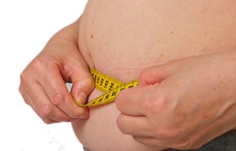 Prekomerna telesna teža ni več znamenje obilja, ampak revščine