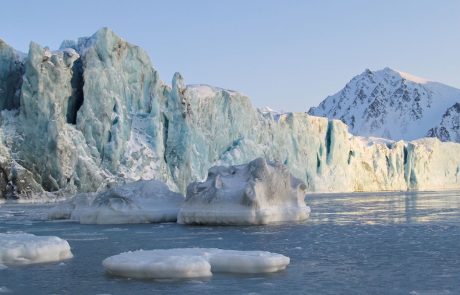 Na Arktiki zaradi globalnega segrevanja rekordno visoke temperature