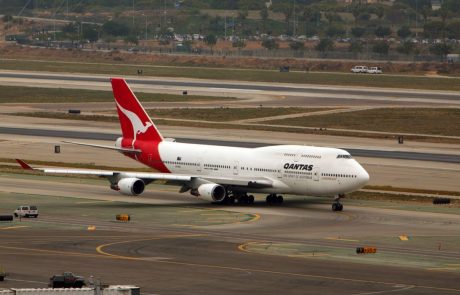Letalska družba Quantas potovanja željnim ponudila krožni polet nad Avstralijo