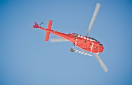 Nove nesreče v gorah, v štirih primerih vključen tudi helikopter