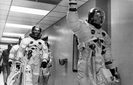 Na današnji dan pred 50 leti je Američan Neil Armstrong kot prvi človek stopil na površje Lune