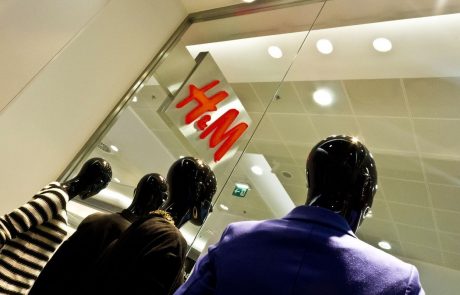 H&M napoveduje zapiranje svojih trgovin