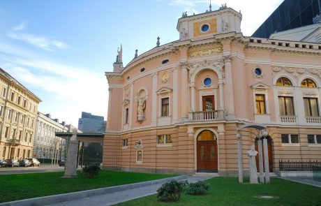 Na okrožno državno tožilstvo je bila zaradi kršenja osnovnih pravic delavcev vložena ovadba zoper prejšnje vodstvo SNG Opera in balet Ljubljana