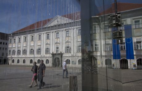 Slovenija pozvala k postopku za prepoved koroškega podmladka skrajno desne FPÖ