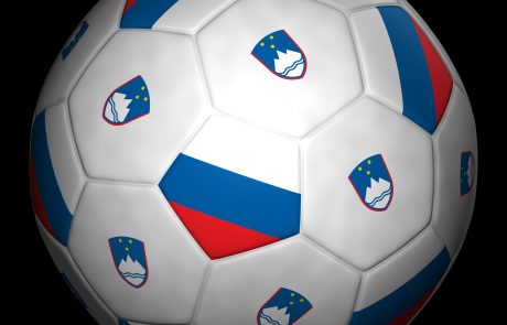 Slovenska nogometna reprezentanca na Fifini lestvici ostaja na 64. mestu