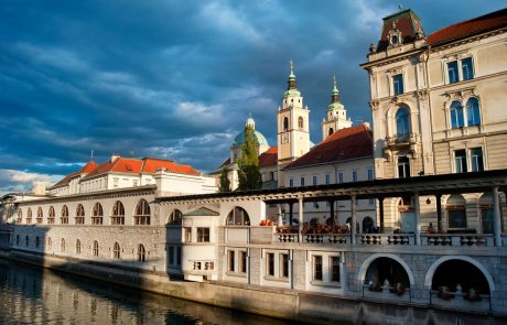 Ljubljanska občina bi se gradnje parkirne hiše pod osrednjo tržnico lotila sama